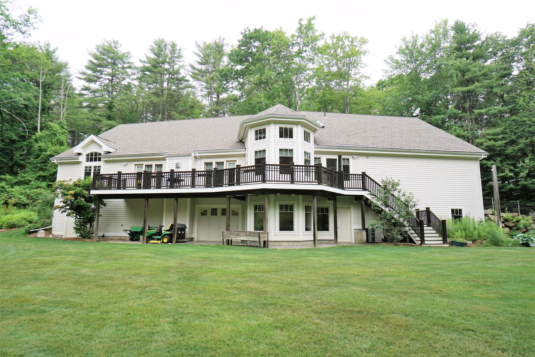 27 Putney Road Dunbarton, NH 03046 - Photo 28 of 37