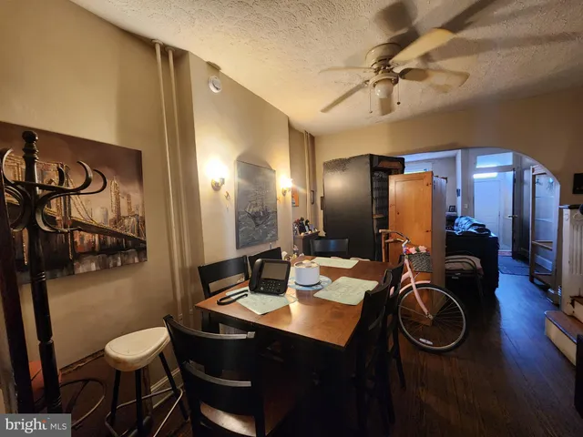 a view of a workspace with furniture