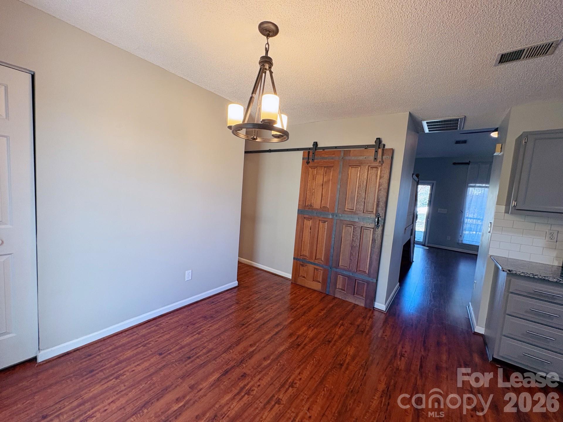 8209 Golf Ridge Drive Charlotte, NC 28277 - Photo 4 of 20