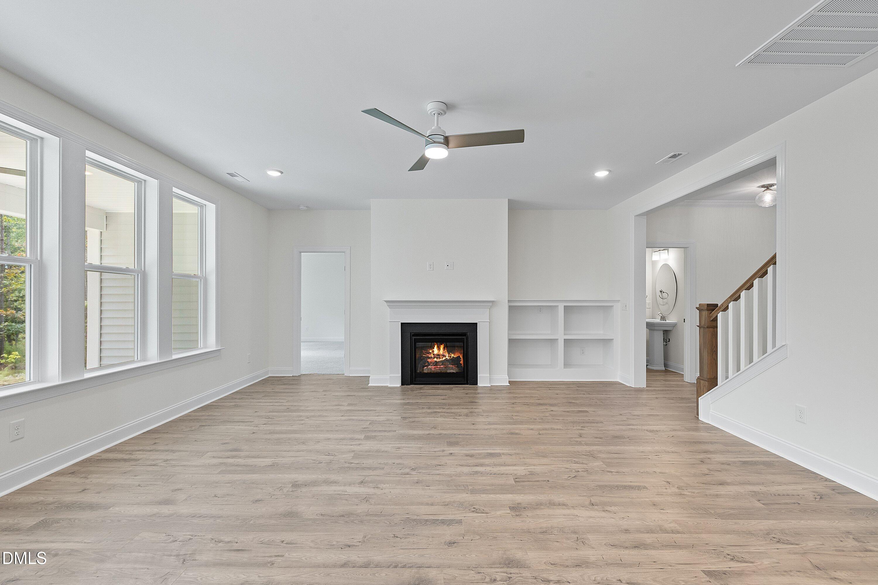 134 West Victoria Rdg Drive, Unit 22 Selma, NC 27576 - Photo 7 of 29 Representational