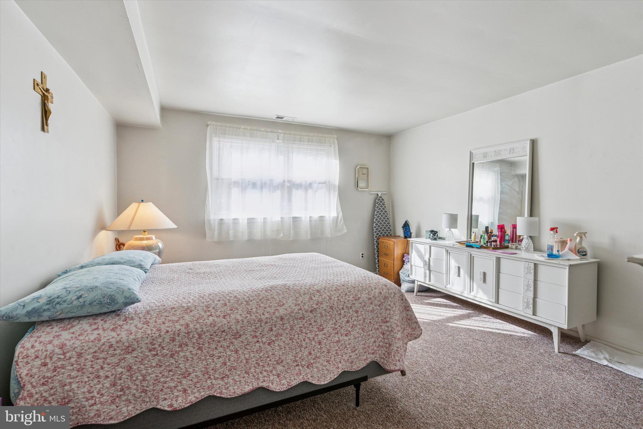 3330 South Keswick Road Philadelphia, PA 19114 - Photo 14 of 35 Gallery Image 14