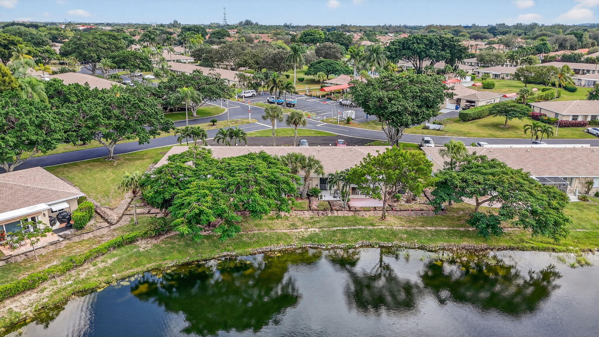 8747 Warwick Drive Boca Raton, FL 33433 - Photo 33 of 38 Aerial View