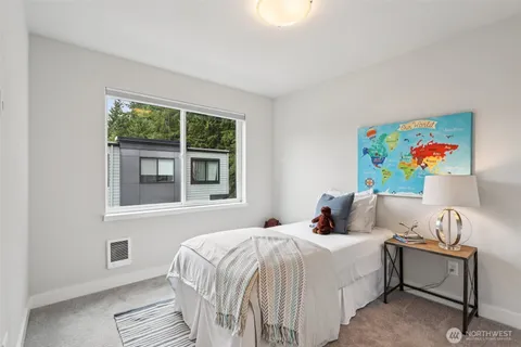 $774,500 | 18757 76th Avenue West, Lynnwood, WA 98026