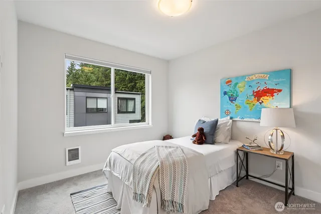 $774,500 | 18757 76th Avenue West, Lynnwood, WA 98026