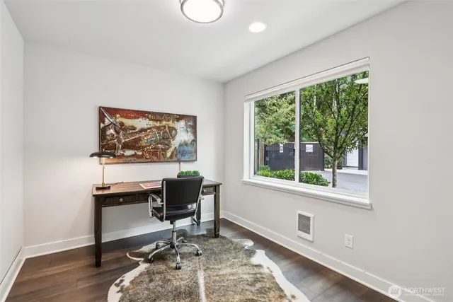 $774,500 | 18757 76th Avenue West, Lynnwood, WA 98026