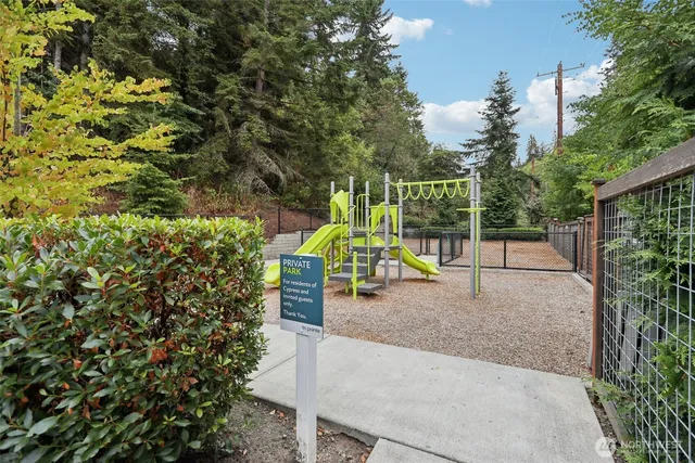 $774,500 | 18757 76th Avenue West, Lynnwood, WA 98026