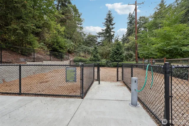 $774,500 | 18757 76th Avenue West, Lynnwood, WA 98026