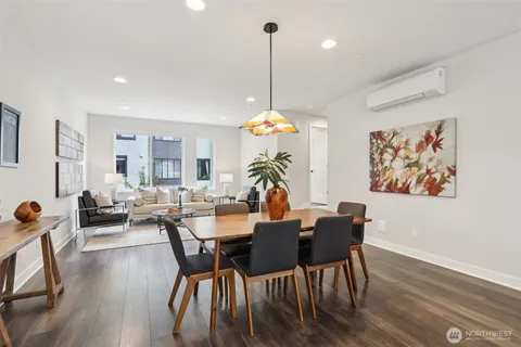 $774,500 | 18757 76th Avenue West, Lynnwood, WA 98026