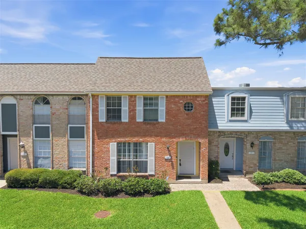 $175,000 | 11002 Hammerly Boulevard, Unit 12, Houston, TX 77043