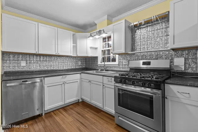 $2,000 | 214 Manchester Road, Havelock, NC 28532