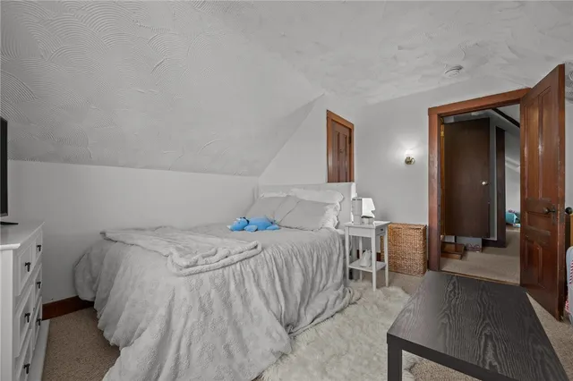 $1,500 | 350 Broadway, Unit 2, Newport, RI 02840