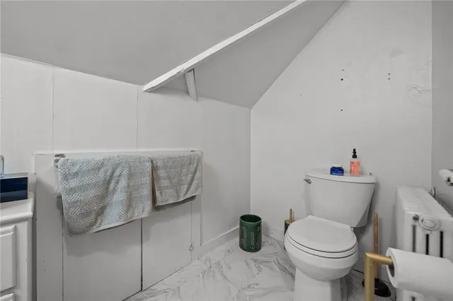 $1,500 | 350 Broadway, Unit 2, Newport, RI 02840