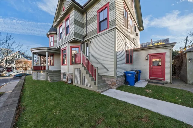 $1,500 | 350 Broadway, Unit 2, Newport, RI 02840