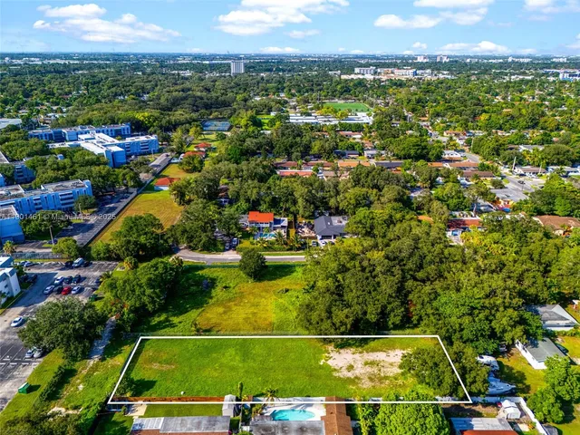 $599,000 | 152-nd Street Northeast 152nd Street, Miami, FL 33162