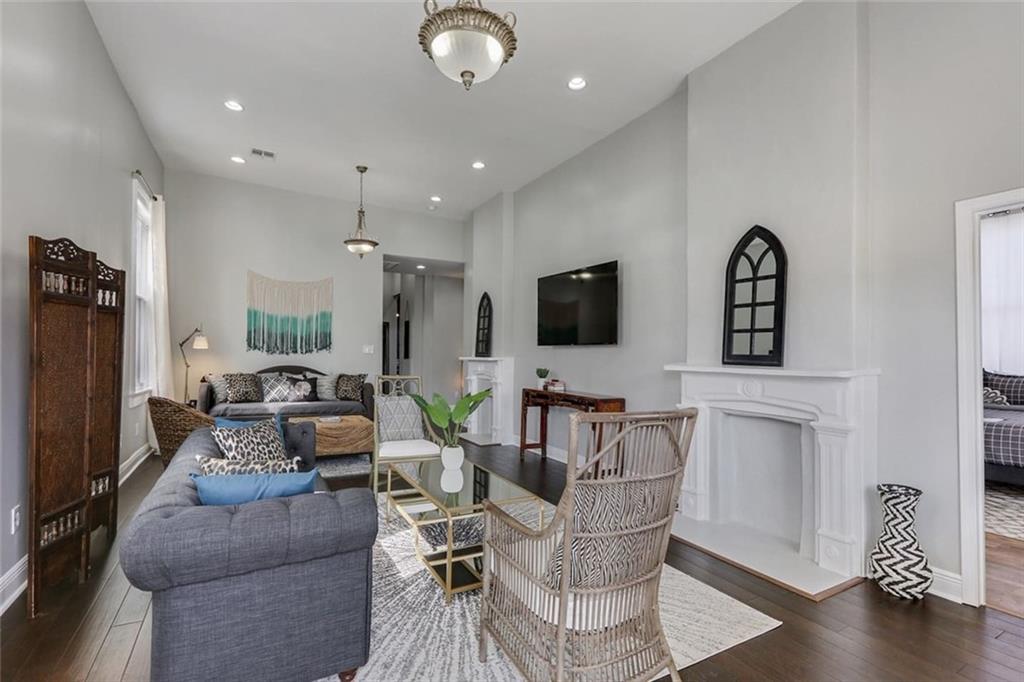 2626 General Pershing Street New Orleans, LA 70115 - Photo 2 of 15