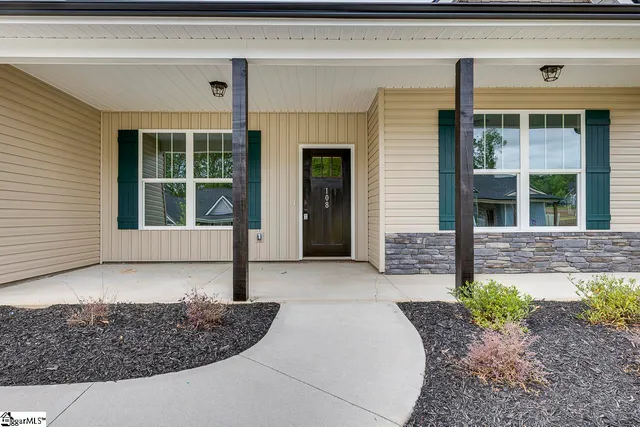 $489,900 | 108 Walters Way, Liberty, SC 29657