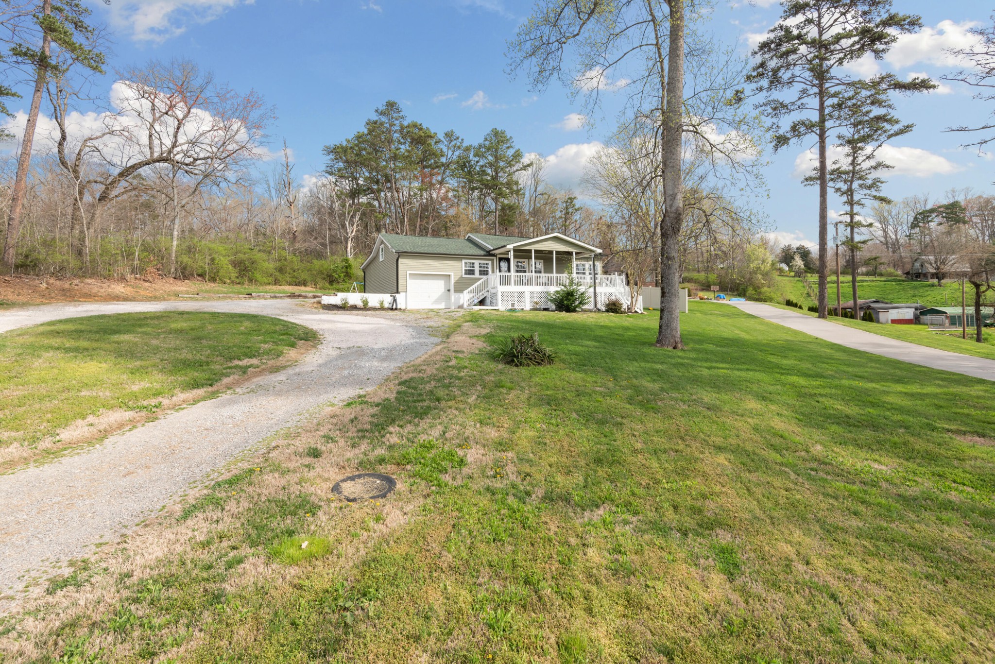 8320 Heiskell Road Powell, TN 37849 - Photo 26 of 37 Gallery Image 26