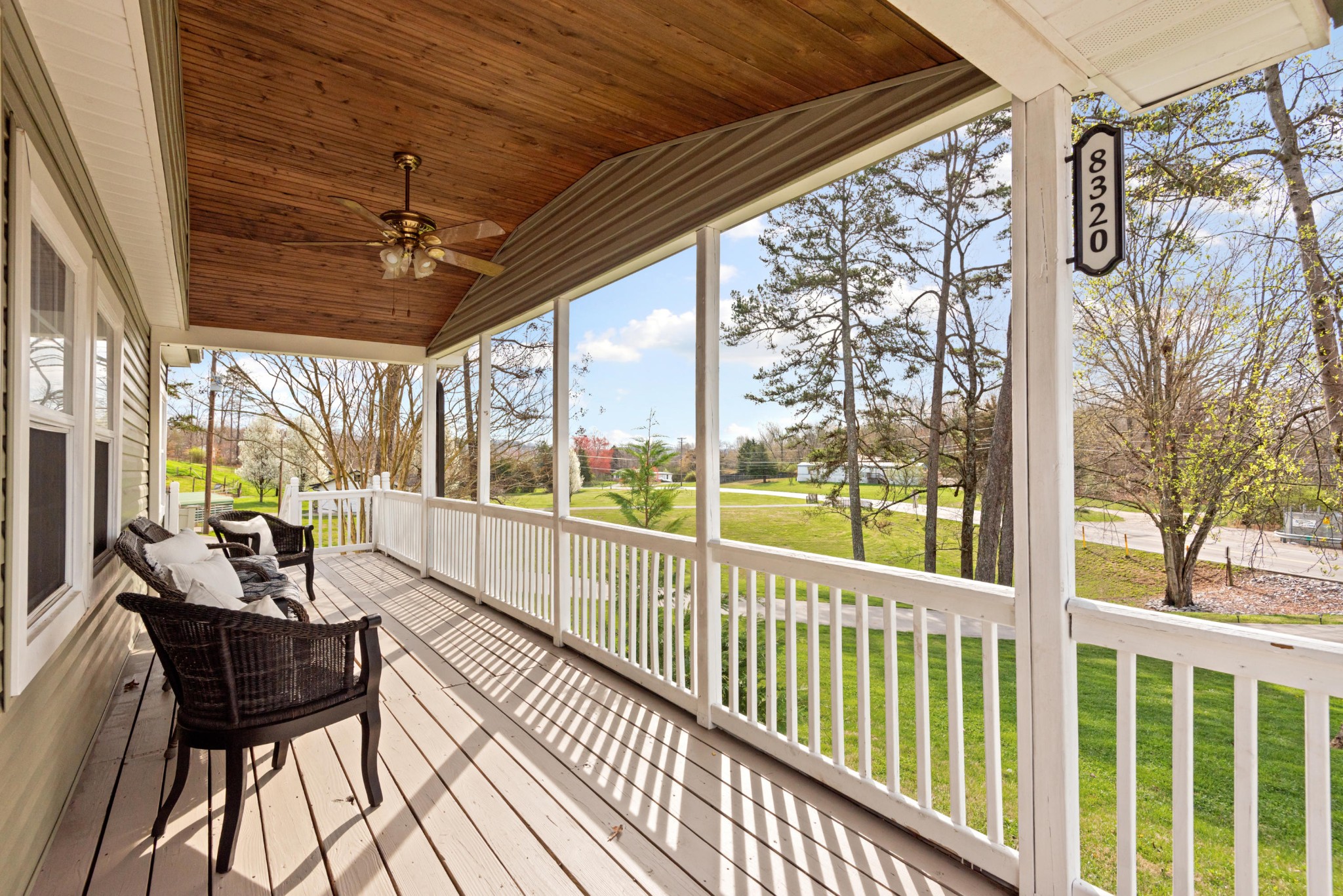 8320 Heiskell Road Powell, TN 37849 - Photo 3 of 37 Gallery Image 3