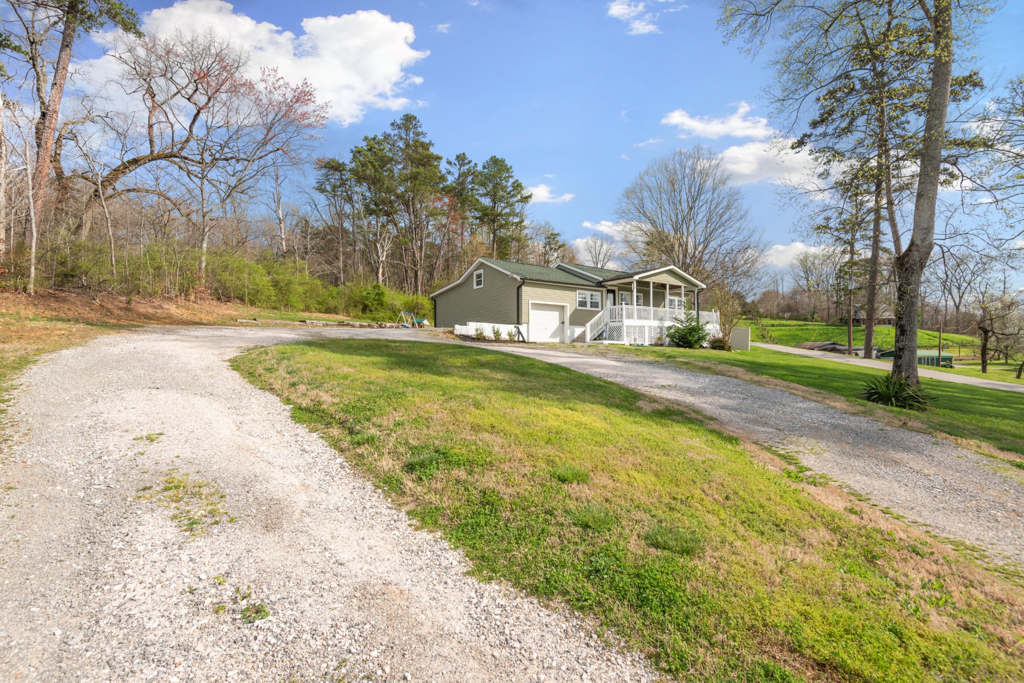 8320 Heiskell Road Powell, TN 37849 - Photo 32 of 37 Gallery Image 32
