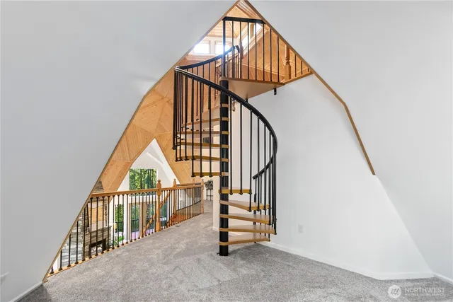 $899,000 | 9504 Southwest Caulfield Lane, Port Orchard, WA 98367