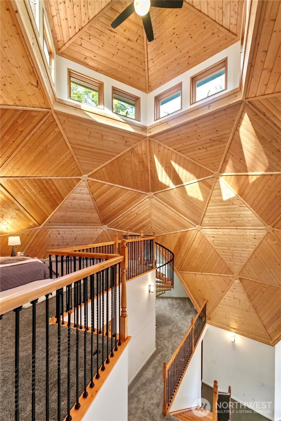 9504 Southwest Caulfield Lane Port Orchard, WA 98367 - Photo 33 of 40 a view of a balcony