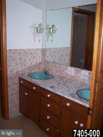 1583 Beck Mill Road Hanover, PA 17331 - Photo 14 of 21