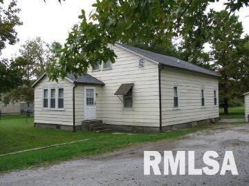 615 Charles Road Carbondale, IL 62901 - Photo 1 of 13