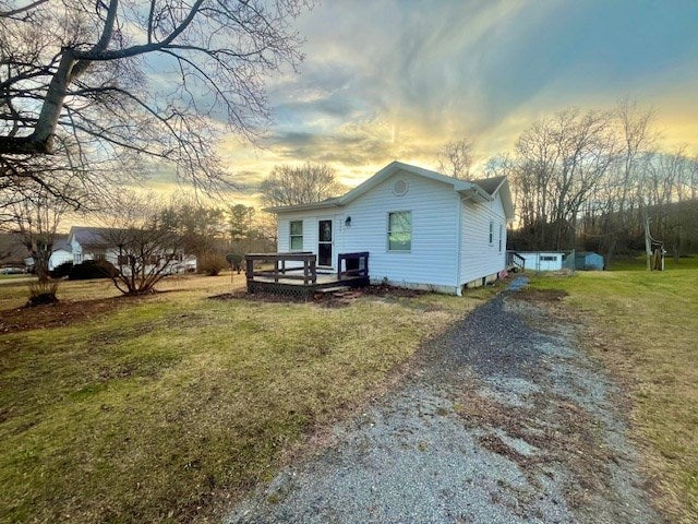 3225 Honaker Road Draper, VA 24324 - Photo 32 of 42 Gallery Image 32