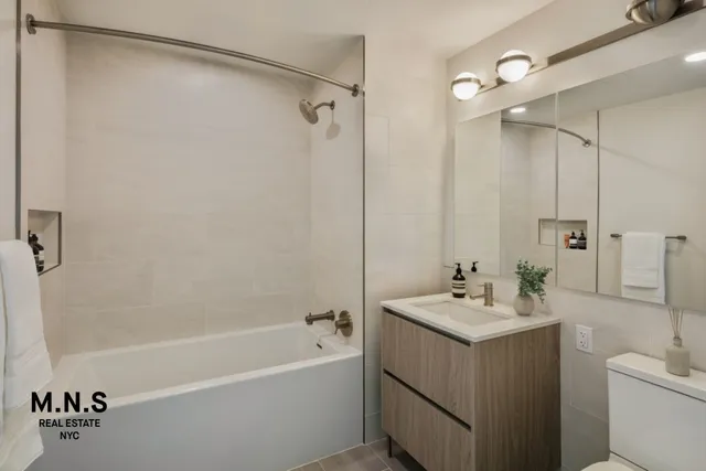 $5,357 | 54 Crown Street, Unit 1109 | Crown Heights