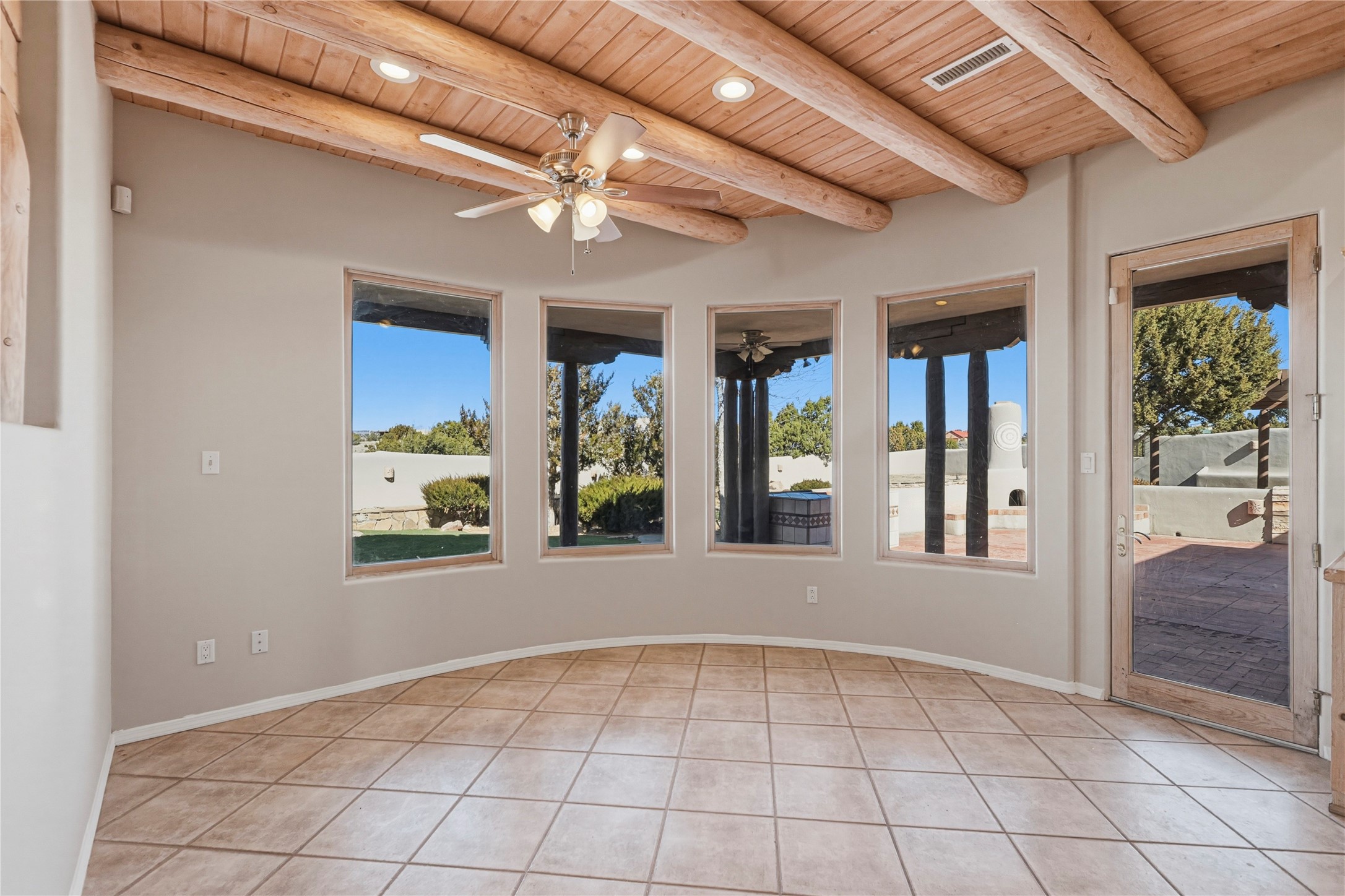 51 Rito Guicu Santa Fe, NM 87507 - Photo 14 of 62
