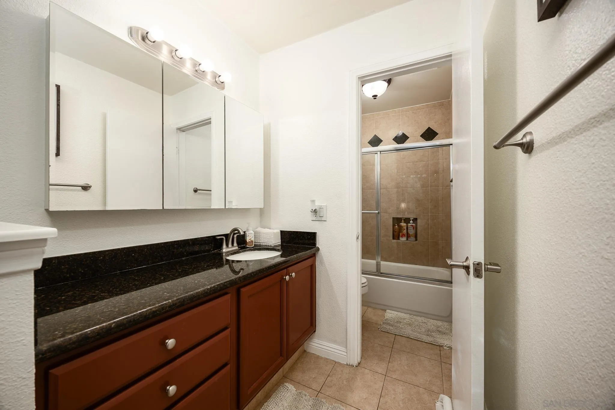 4860 Rolando Court, Unit 52 San Diego, CA 92115 - Photo 13 of 26