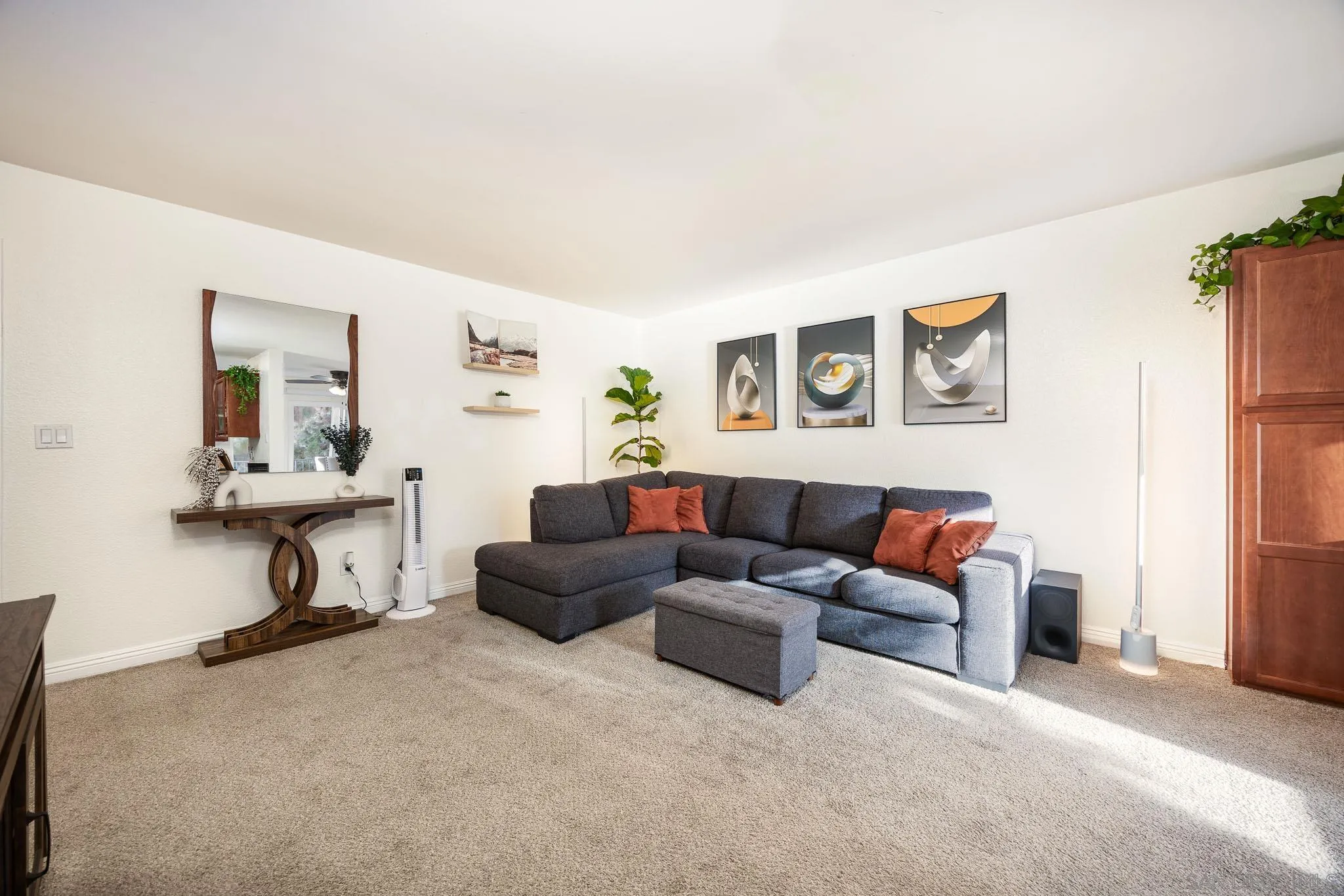 4860 Rolando Court, Unit 52 San Diego, CA 92115 - Photo 5 of 26