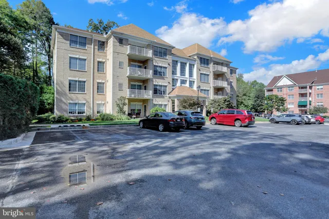 a car parked in front of a building