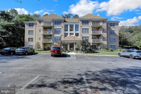 a car parked in front of a building