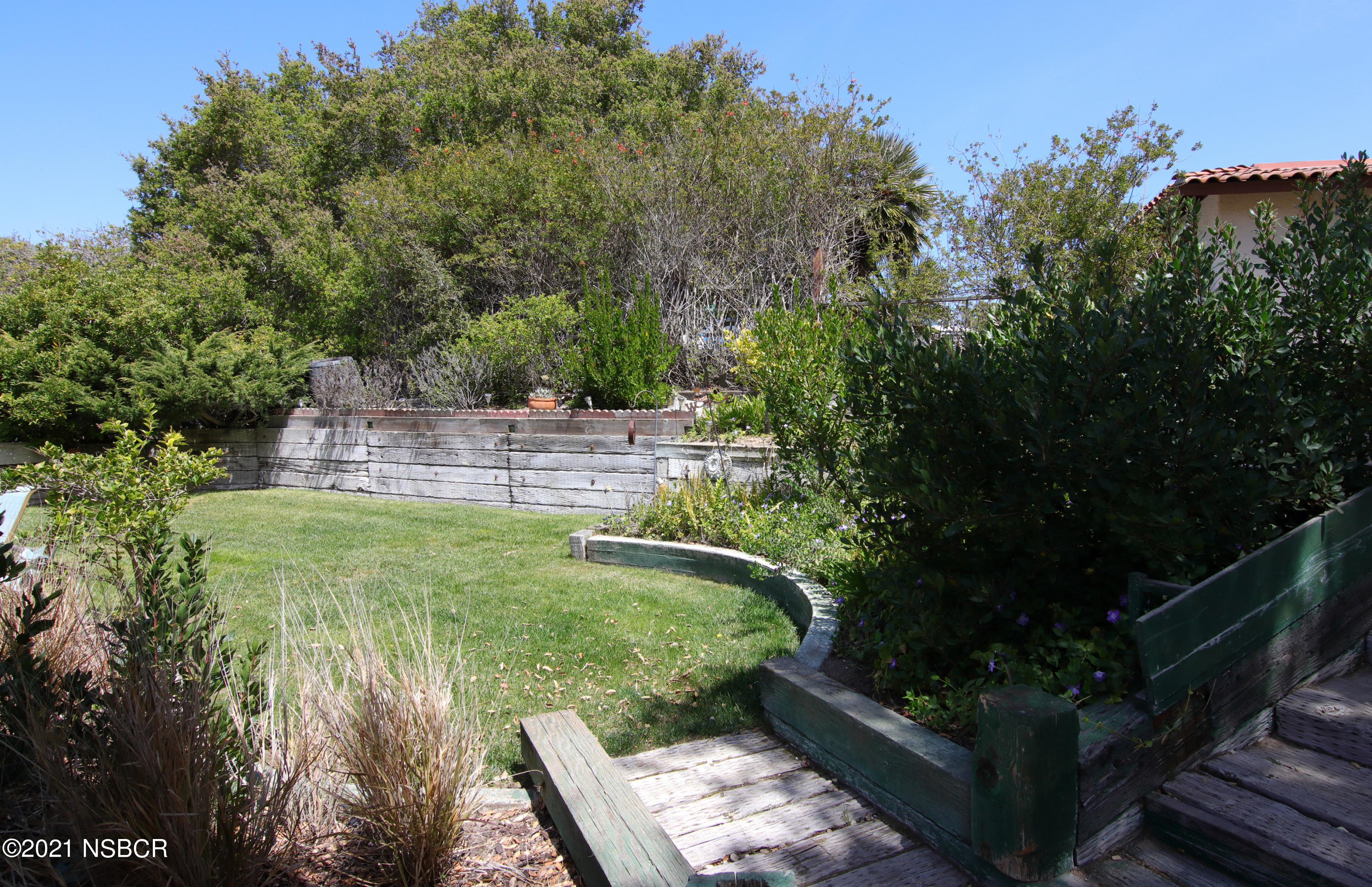4137 Oakwood Road Lompoc, CA 93436 - Photo 18 of 22 4731Oakwoodbackyard1111