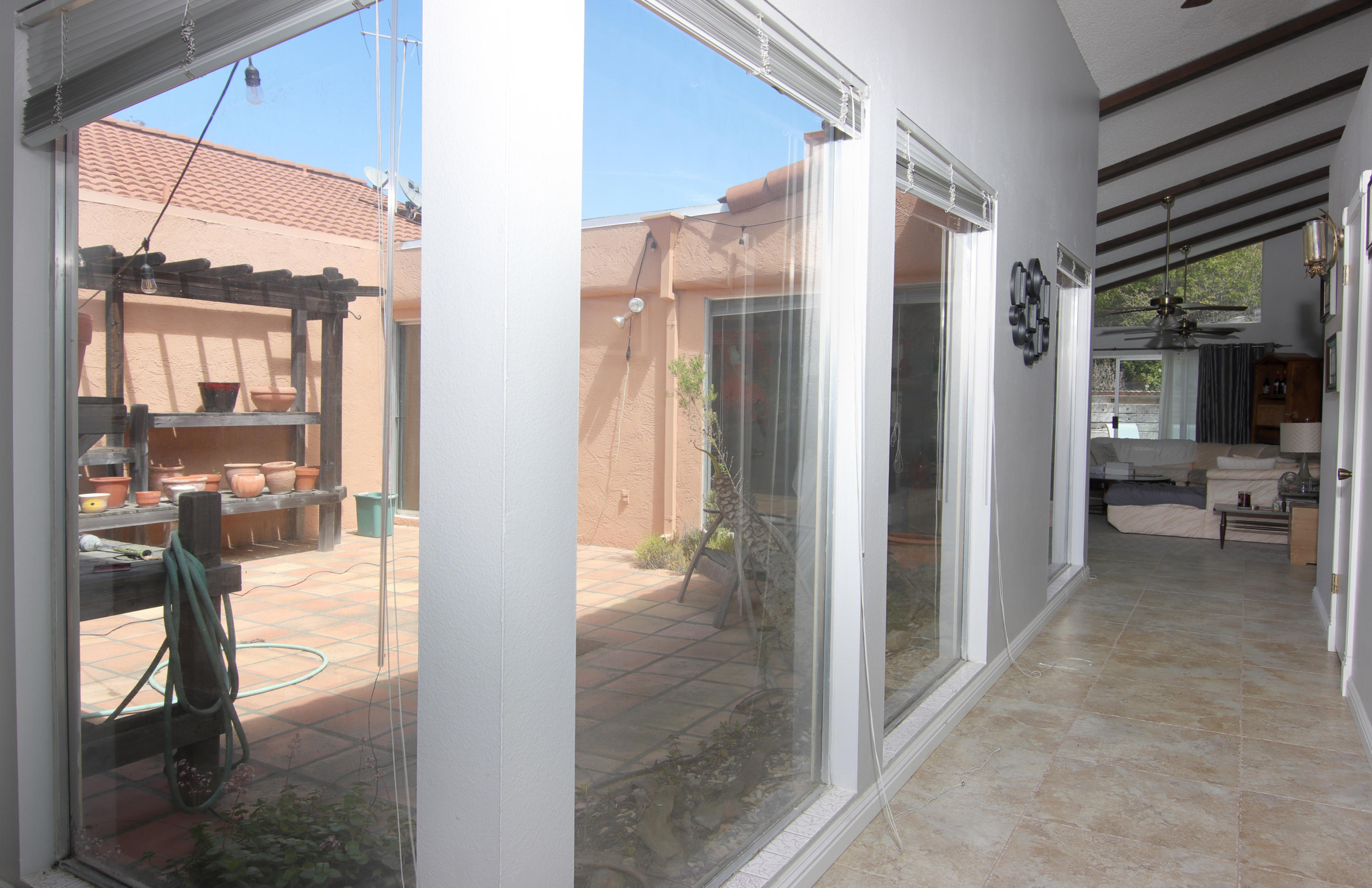 4137 Oakwood Road Lompoc, CA 93436 - Photo 3 of 22 4731Oakwoodentry1