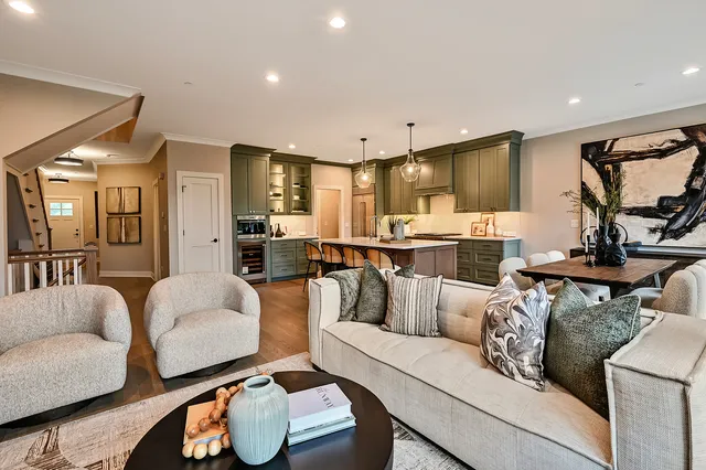 $980,000 | 131 Harding Avenue, Glen Ellyn, IL 60137