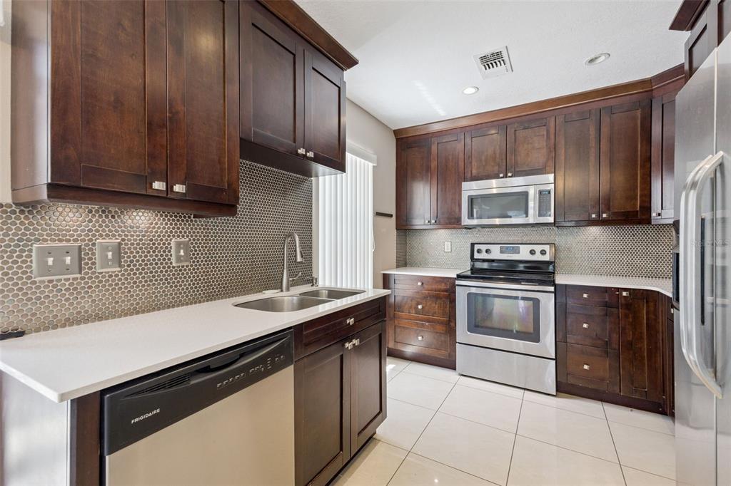 3023 Rio Grande Trail, Unit 3023 Kissimmee, FL 34741 - Photo 3 of 20