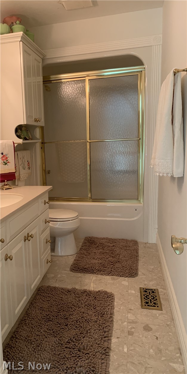 521 Hasbrock Road Norwalk, OH 44857 - Photo 37 of 50 Second Floor Full Bath #2