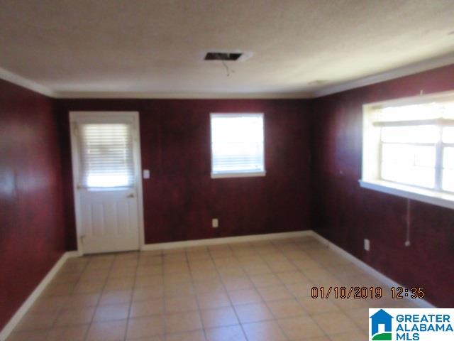 525 Overhill Road Pelham, AL 35124 - Photo 7 of 13