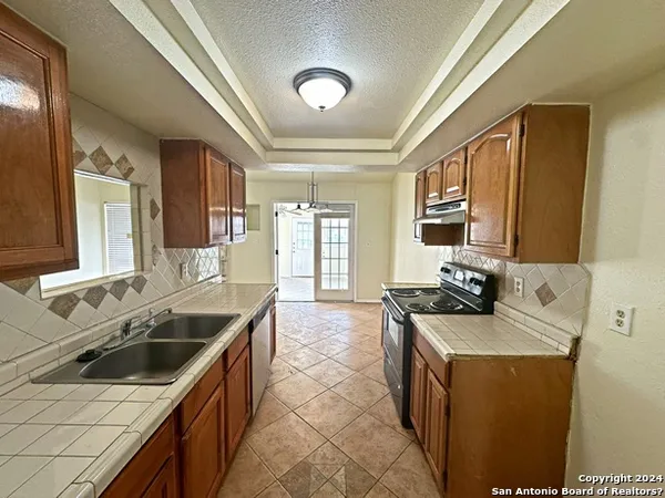 $1,650 | 8707 Glen Bluff, San Antonio, TX 78239