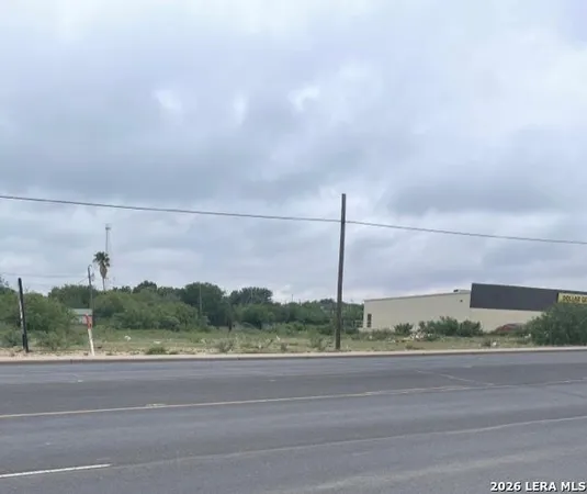 $650,000 | Undisclosed Address, Eagle Pass, TX 78852