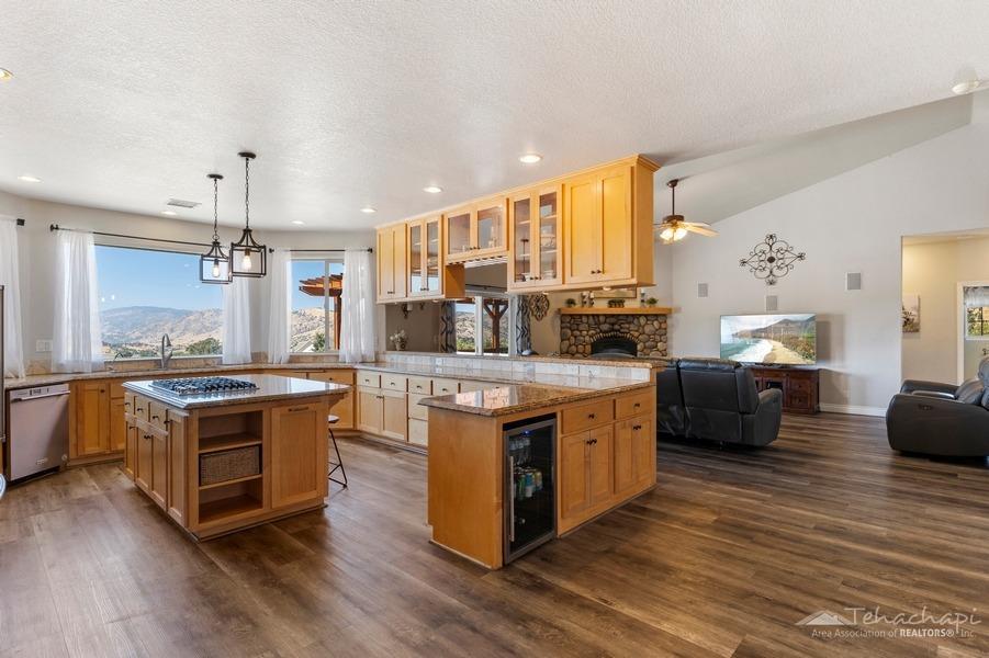 18865 Arosa Road Tehachapi, CA 93561 - Photo 22 of 83 Gallery Image 22