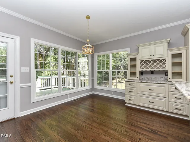 $825,000 | 406 Cricketfield Lane, Cary, NC 27518