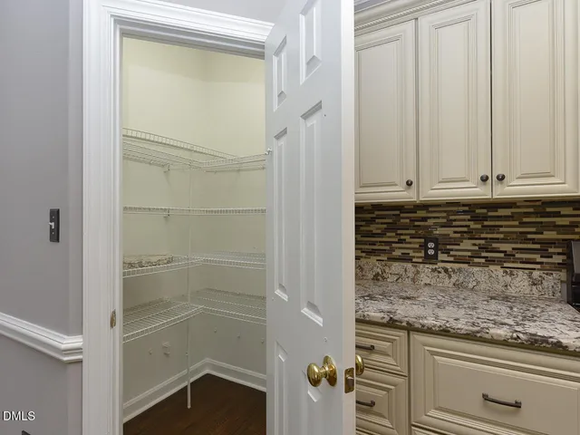 $825,000 | 406 Cricketfield Lane, Cary, NC 27518