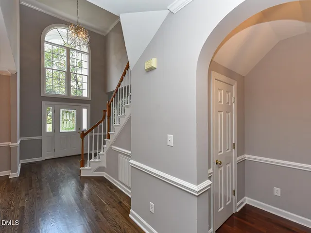 $825,000 | 406 Cricketfield Lane, Cary, NC 27518