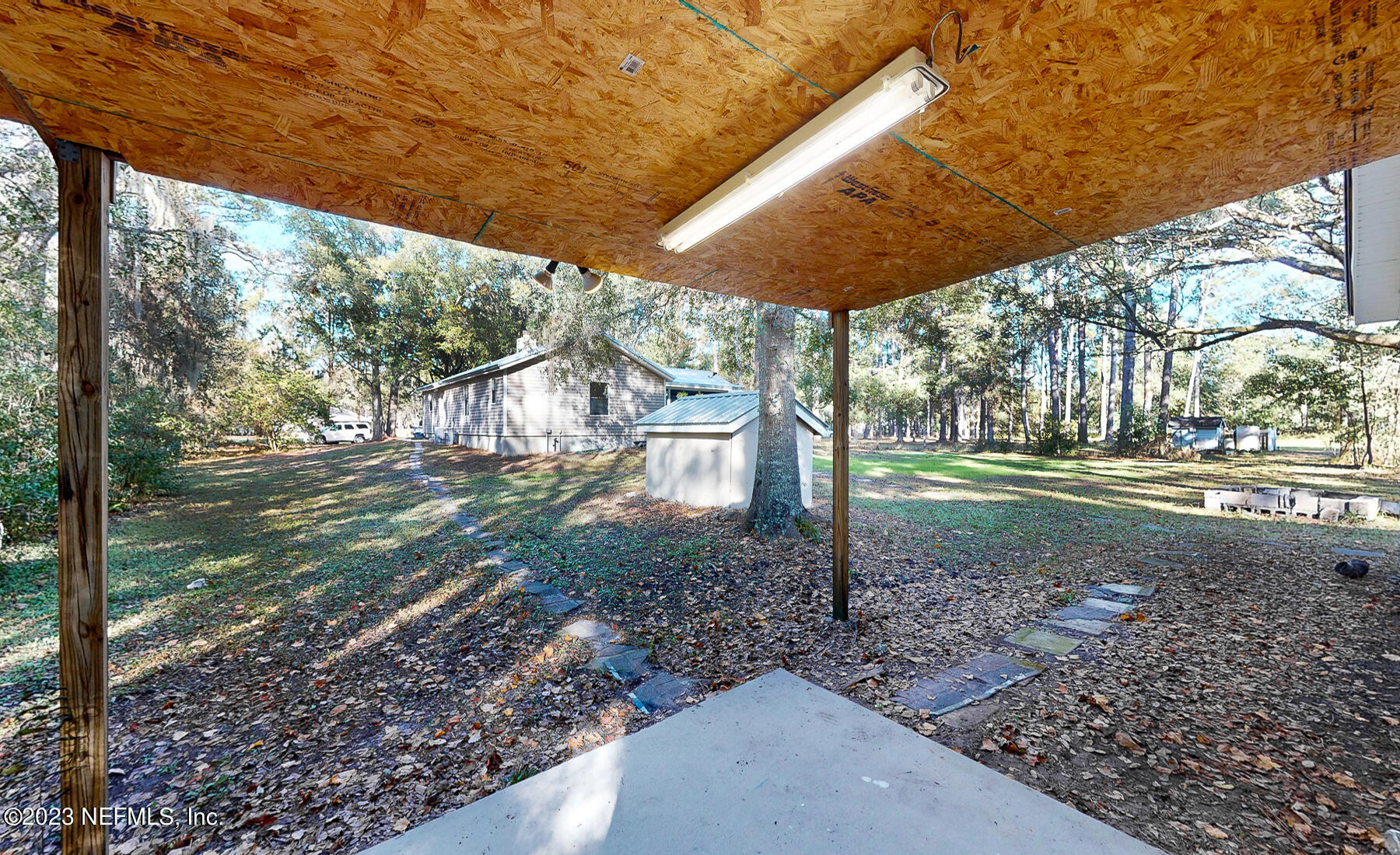 2547 Quail Roost Road Middleburg, FL 32068 - Photo 32 of 46 Flex house - Patio