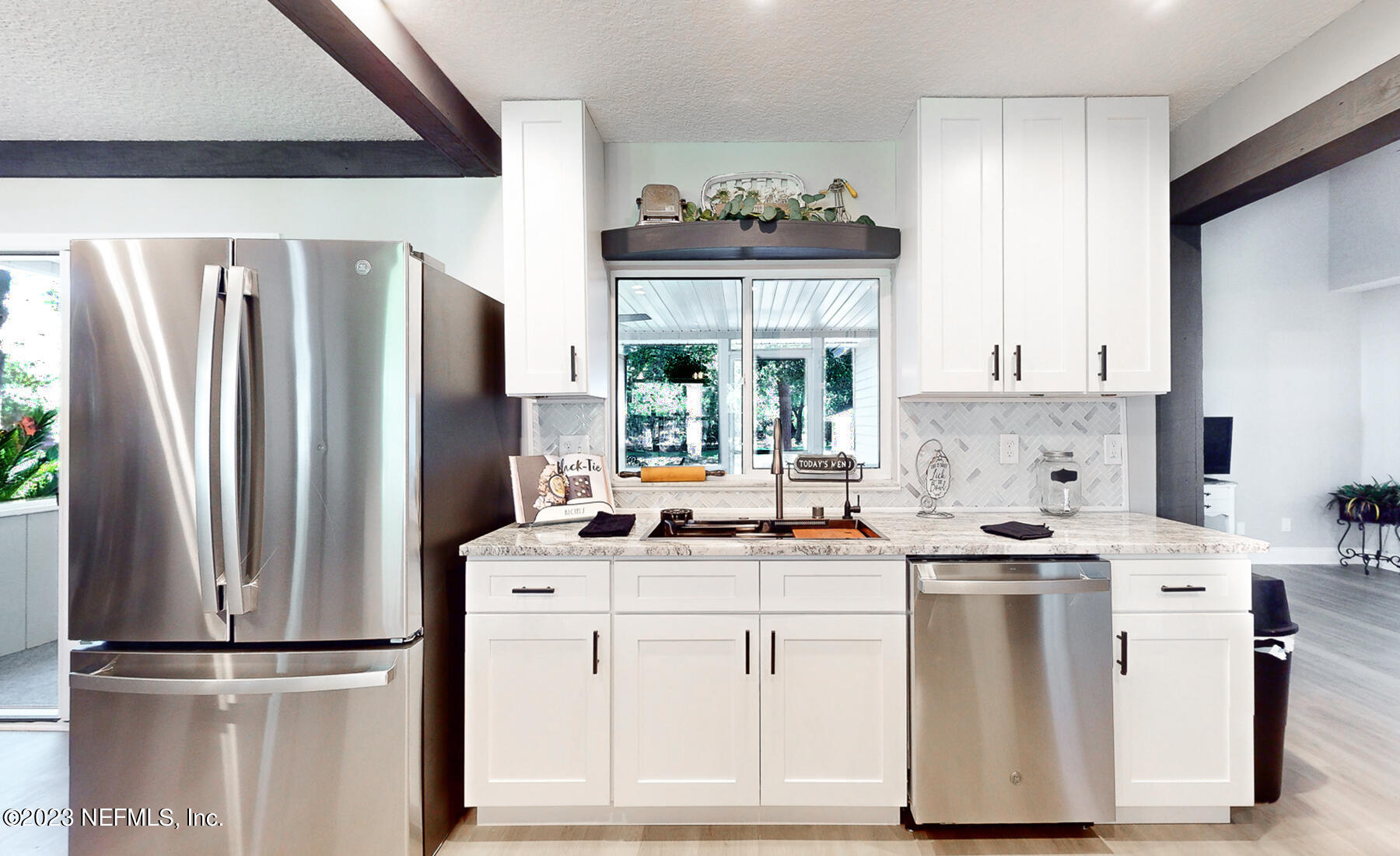 2547 Quail Roost Road Middleburg, FL 32068 - Photo 9 of 46 Kitchen