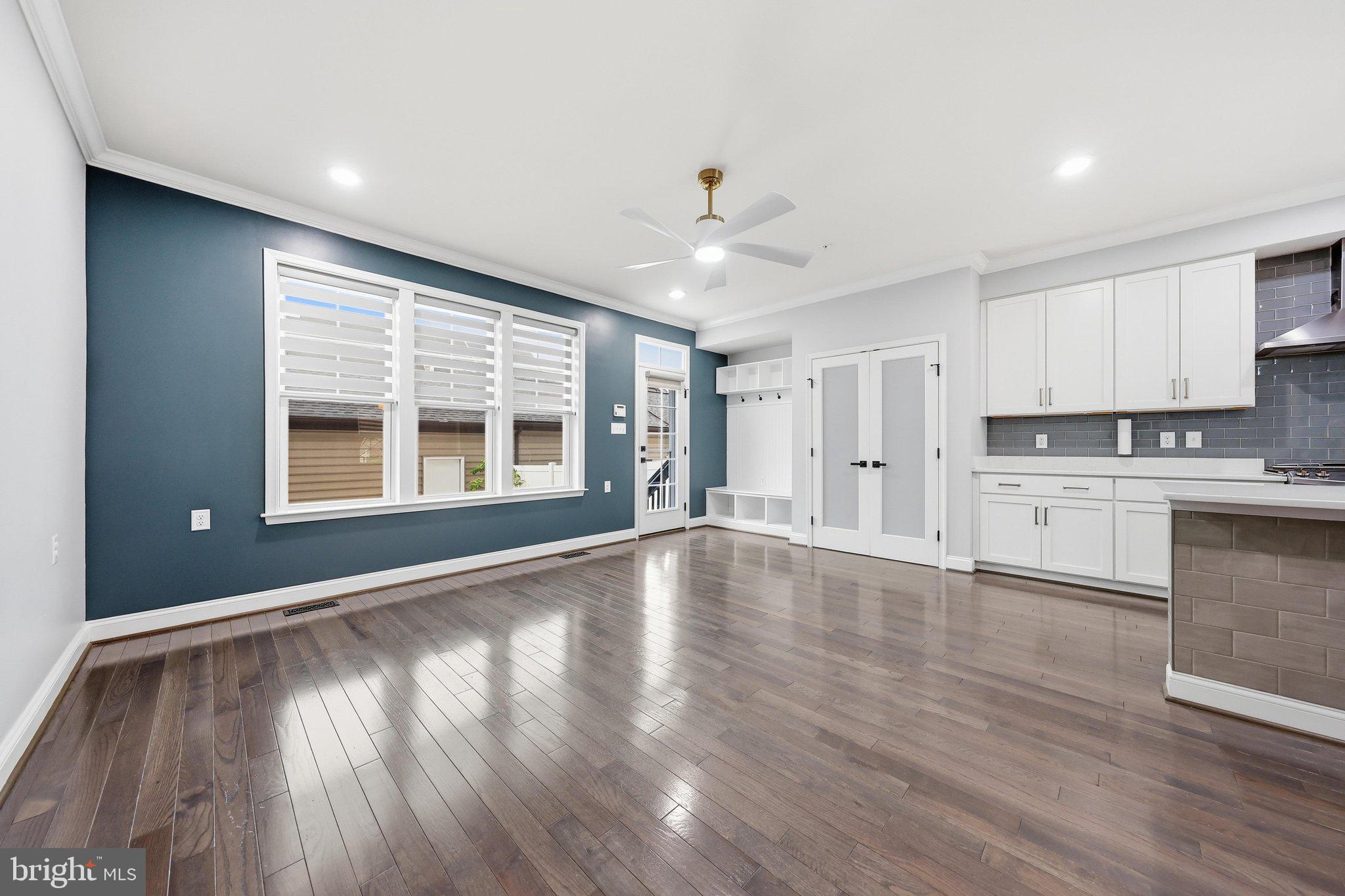 747 Holden Road Frederick, MD 21701 - Photo 15 of 59 Living Room
