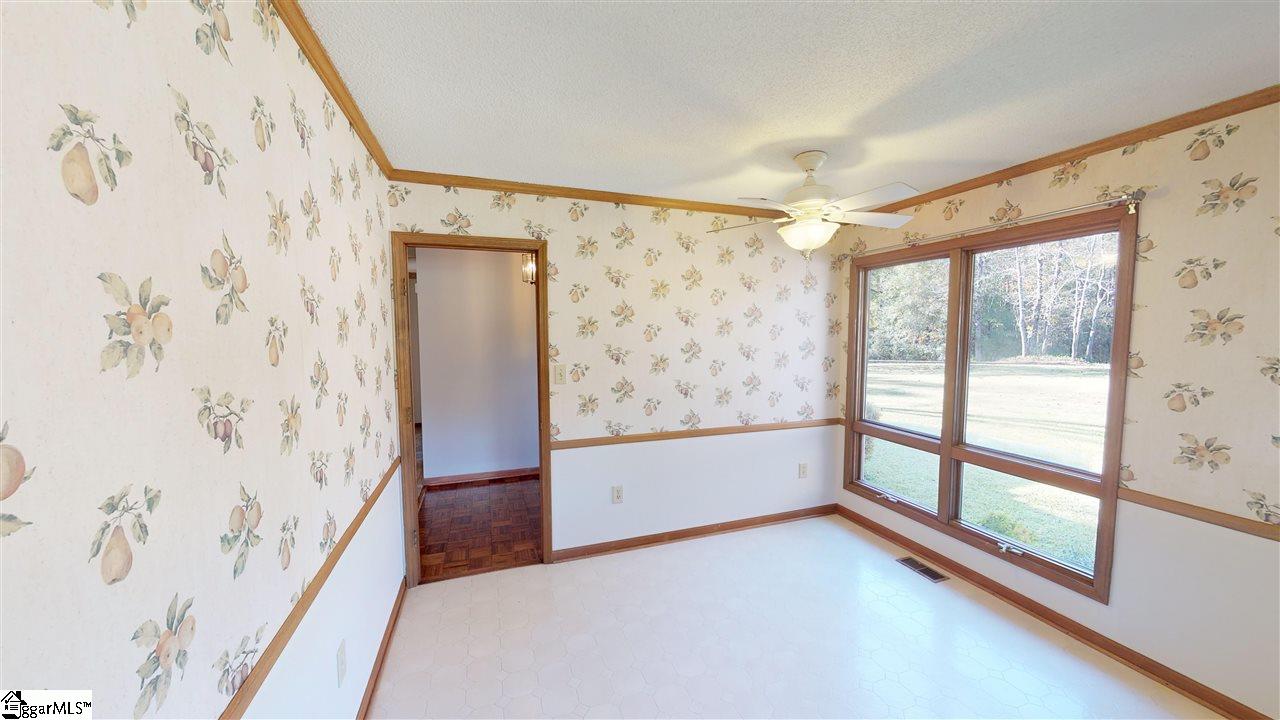 636 State Rd S-42-2788 Greer, SC 29651 - Photo 14 of 27 Gallery Image 14
